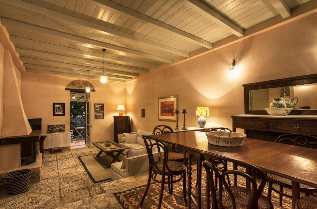 Kyparissia Old Town Lodge With Amazing Sea View Zewnętrze zdjęcie