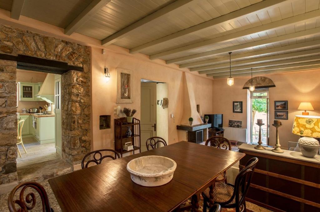 Kyparissia Old Town Lodge With Amazing Sea View Zewnętrze zdjęcie