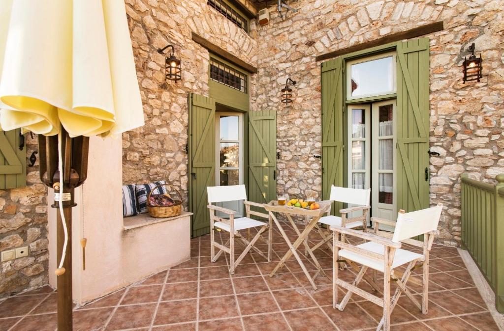 Kyparissia Old Town Lodge With Amazing Sea View Zewnętrze zdjęcie