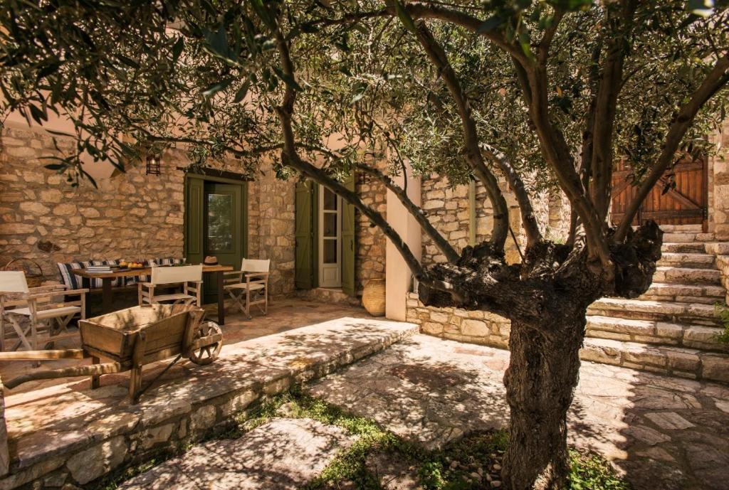 Kyparissia Old Town Lodge With Amazing Sea View Zewnętrze zdjęcie