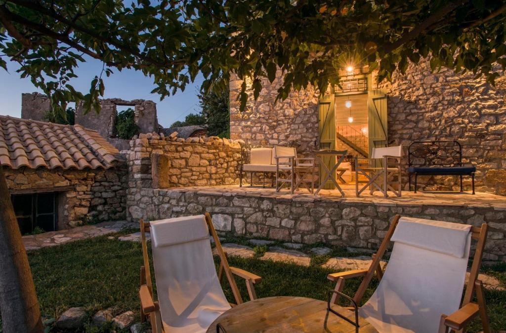 Kyparissia Old Town Lodge With Amazing Sea View Zewnętrze zdjęcie